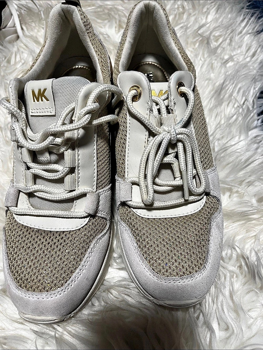 Michael Kors Georgie Trainer Women's Sneakers color cream & Gold US 5.5